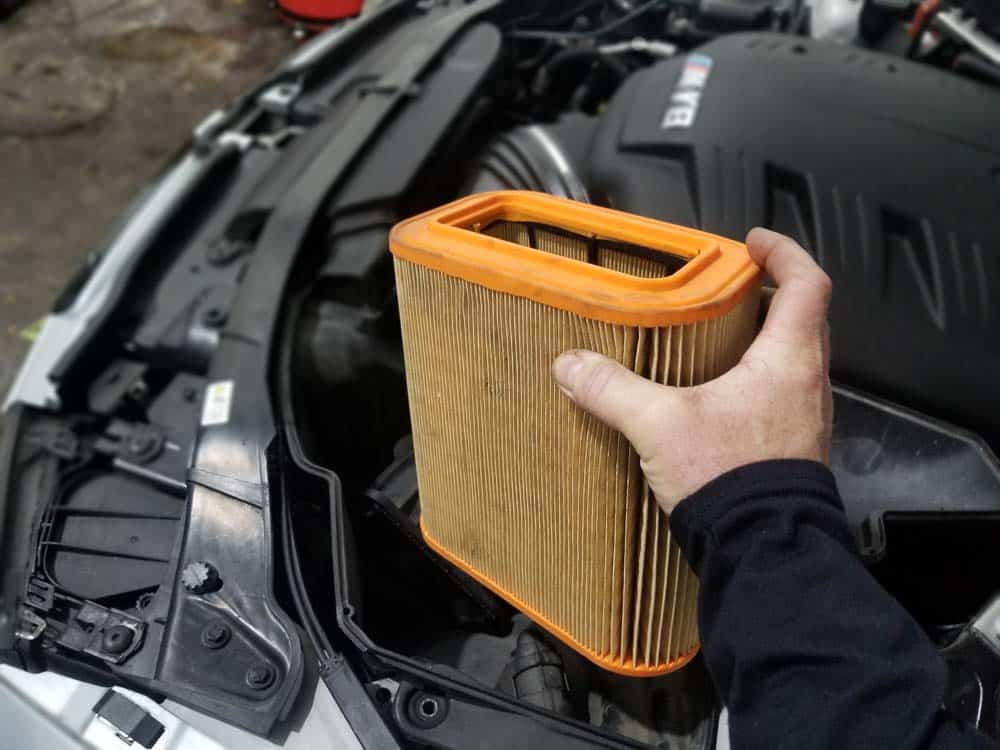 BMW E90 M3 Air Filter Replacement - 2006-2013 M3 - S65 8 Cylinder
