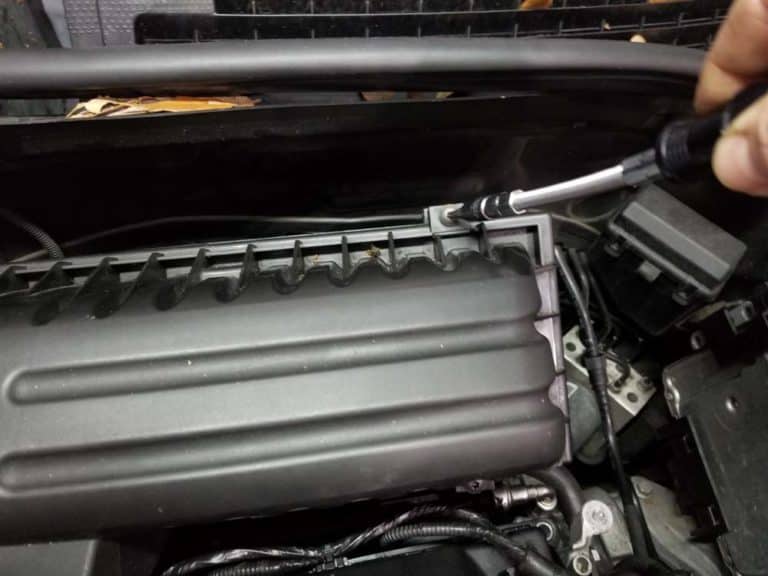 MINI R56 Water Pipe Replacement - 2006-2013 Cooper/S