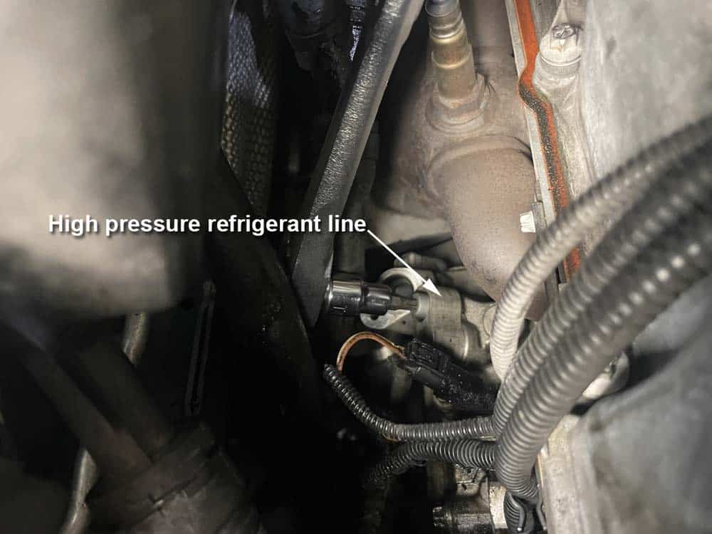 bmw e60 ac compressor replacement - Remove the high pressure refrigerant line