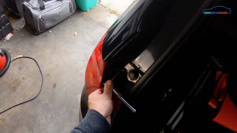 BMW X3 Tail light Bulb Replacement - 2011-2017 F25
