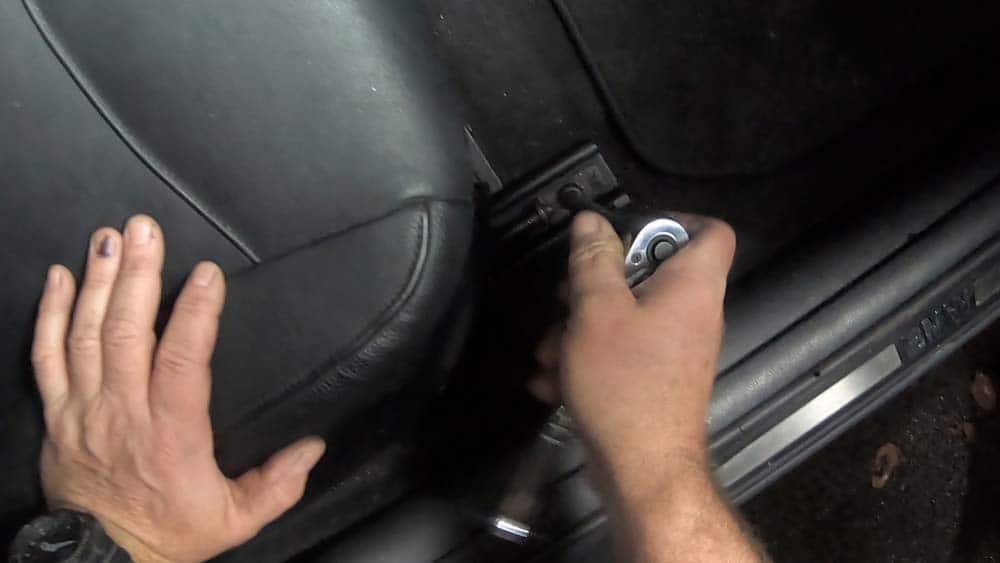 bmw e90 seat occupancy sensor repair - Remove the front and rear seat bolts