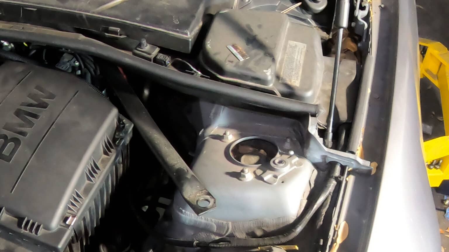 BMW E90 Front Strut Replacement 20072013 3 Series