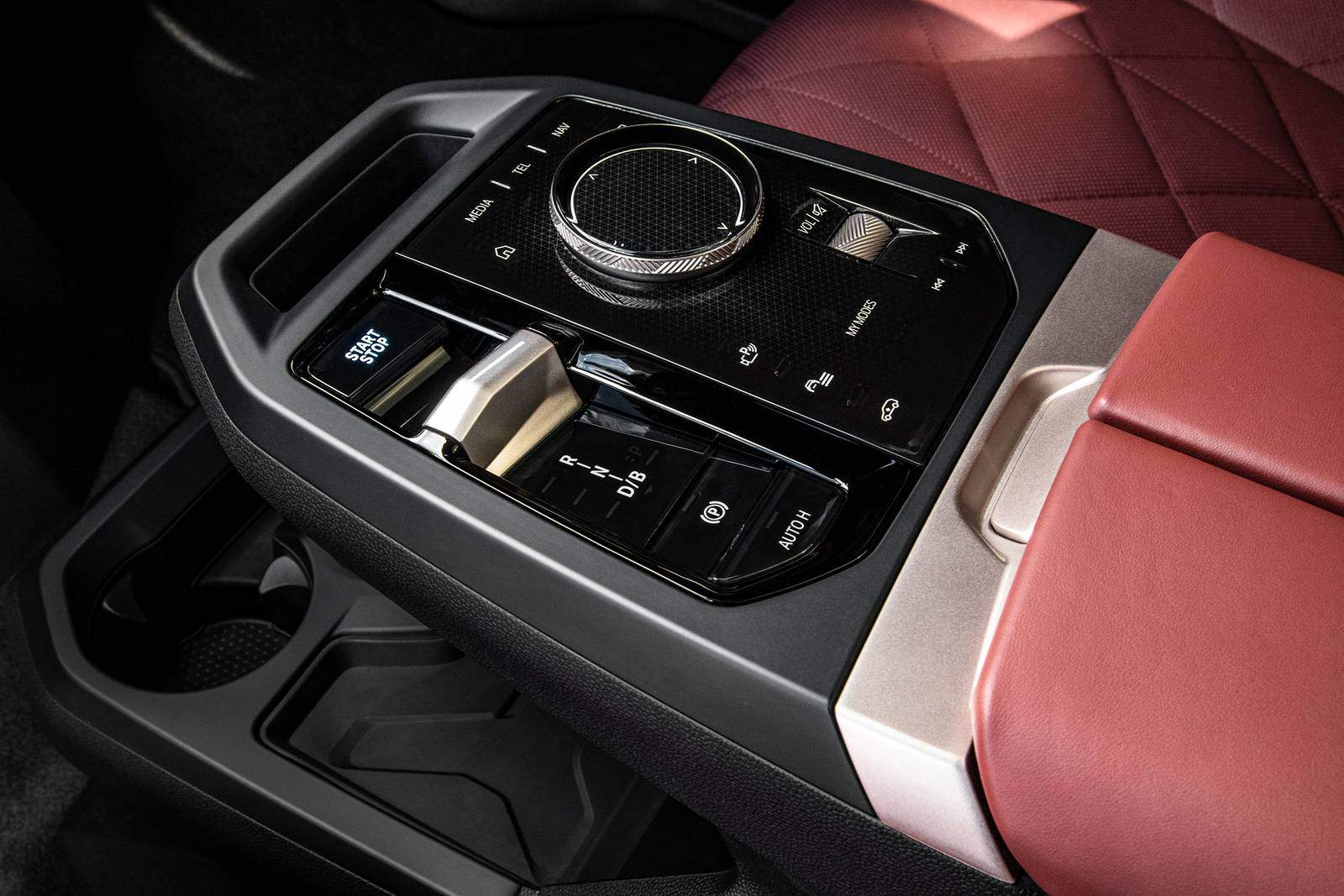 2022 BMW ix Review Interior