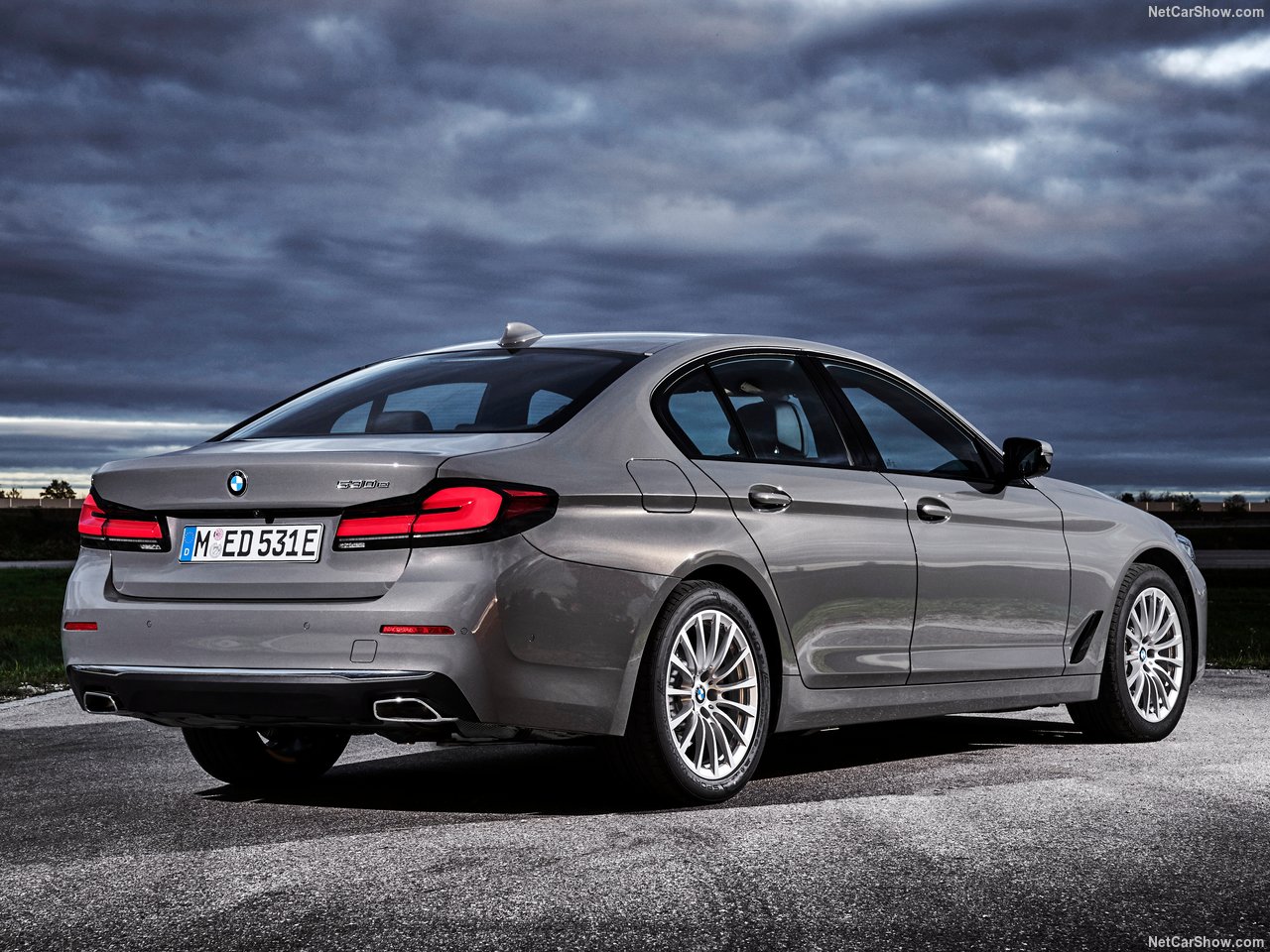 BMW-5-Series-2021-1280-38