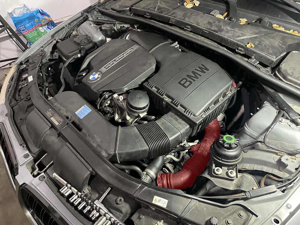 bmw n55 engine charge pipe - Locate the charge pipe on the left side of the engine