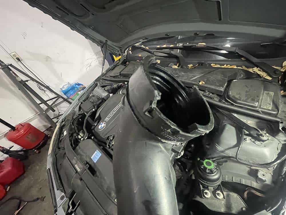 bmw n55 engine charge pipe - broken charge pipe